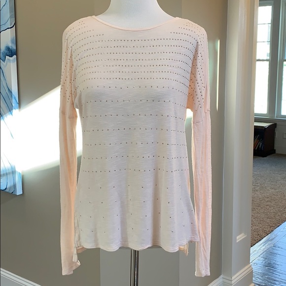 Apt 9 pink rhinestone top - Picture 2 of 6